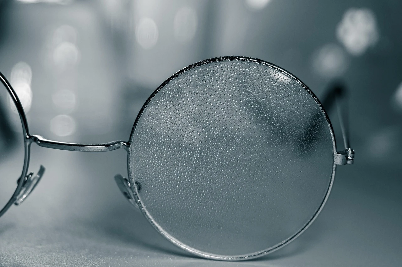 Global Augmented & Virtual Reality Eyeglass Market bound to grow at a significant CAGR for the assessment period 2020-2026|| Google, Microsoft, Vuzix, Samsung Electronics, Qaulcomm